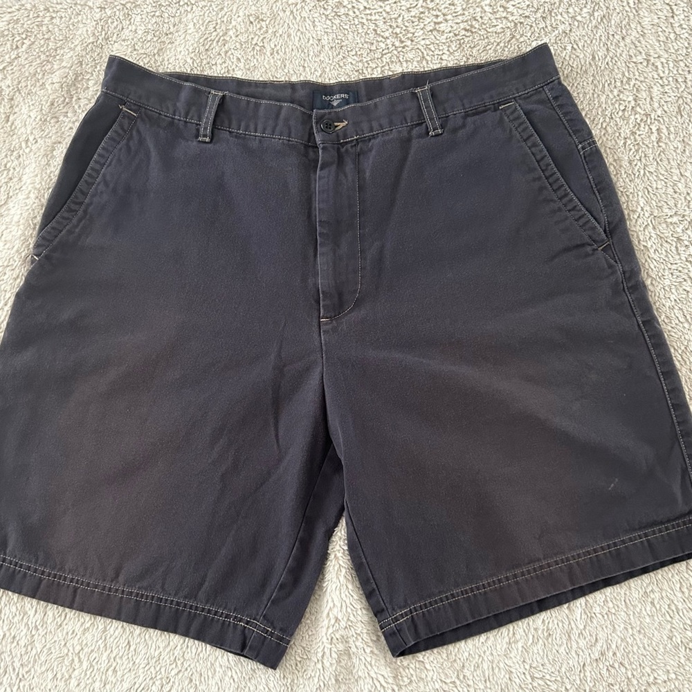 DOCKERS men’s shorts size 38W 100%cotton